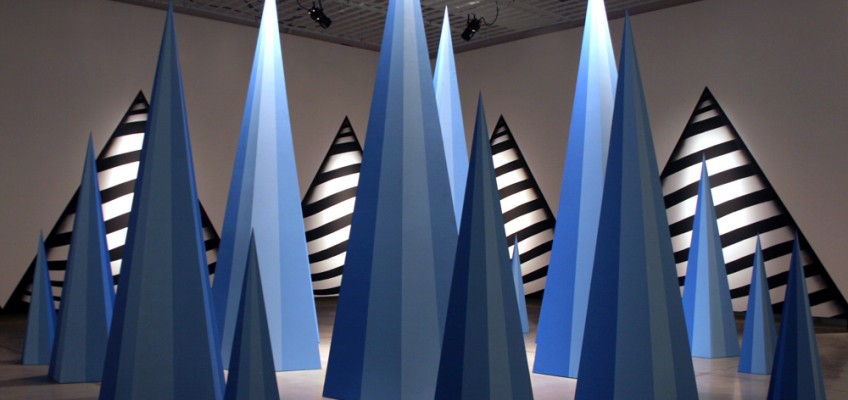 Rojo Novo Installation Sao Paolo, Brazil by Tofer Chin